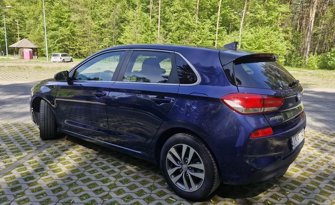 Hyundai I30 cena 74000 przebieg: 38000, rok produkcji 2019 z Kielce małe 106